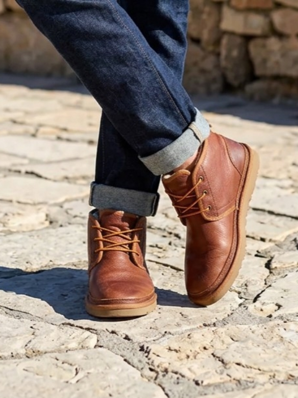UGG Brown Neumel Chukka Boots Leather Soft Wool Lining and Lace-Up Closure 10
